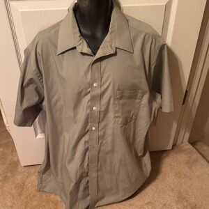 Puritan Classic  Short-Sleeve Men's Shirt in Sage Green